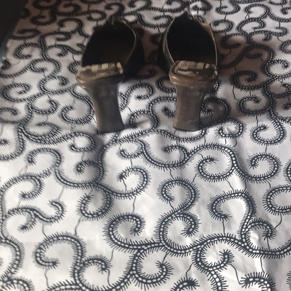 👡🤩😊 - Picture 3 of 5